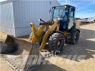 CAT 908M Pale gommate