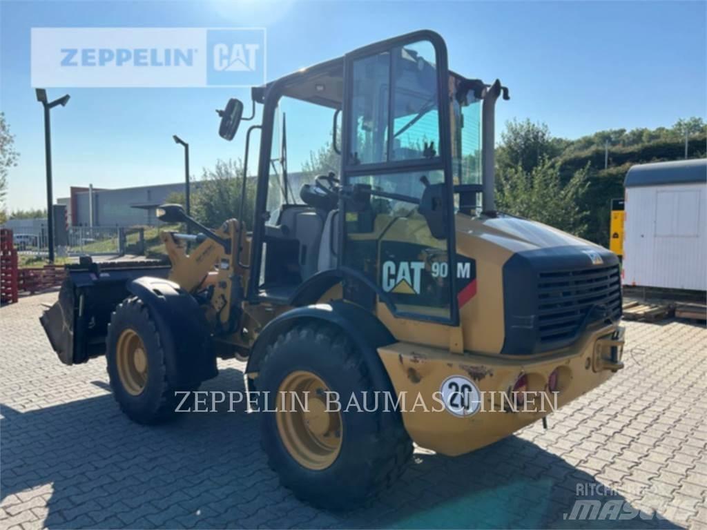 CAT 908M Pale gommate