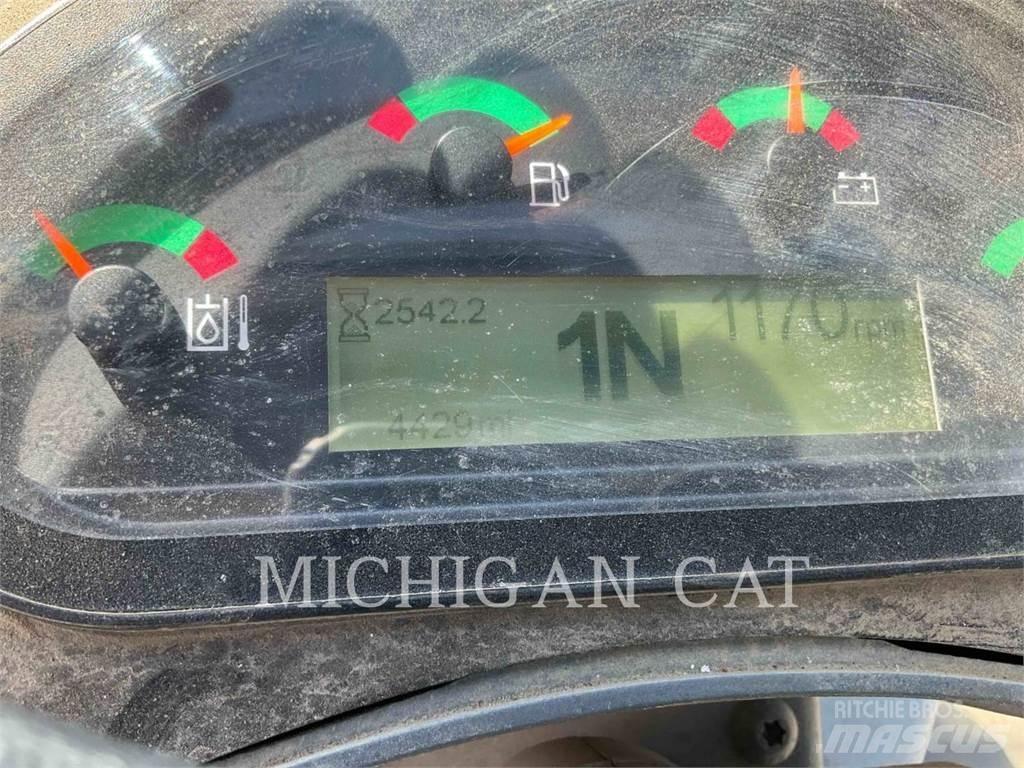 CAT 908M Pale gommate