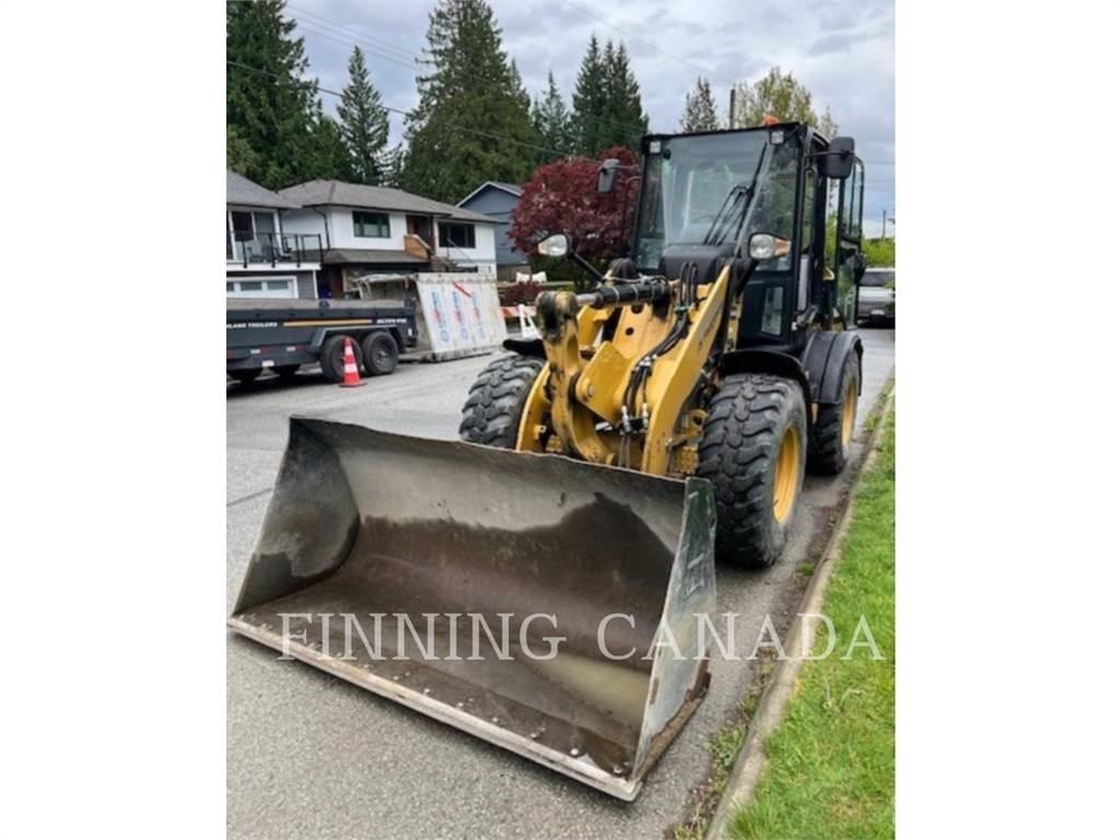 CAT 908M Pale gommate