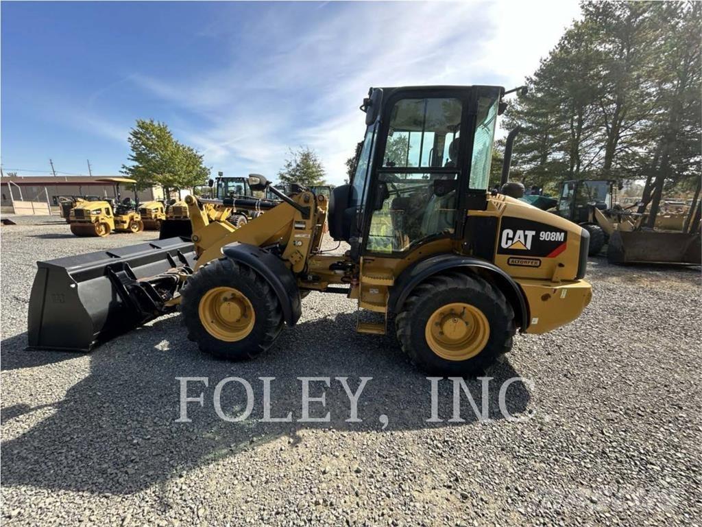 CAT 908M Pale gommate