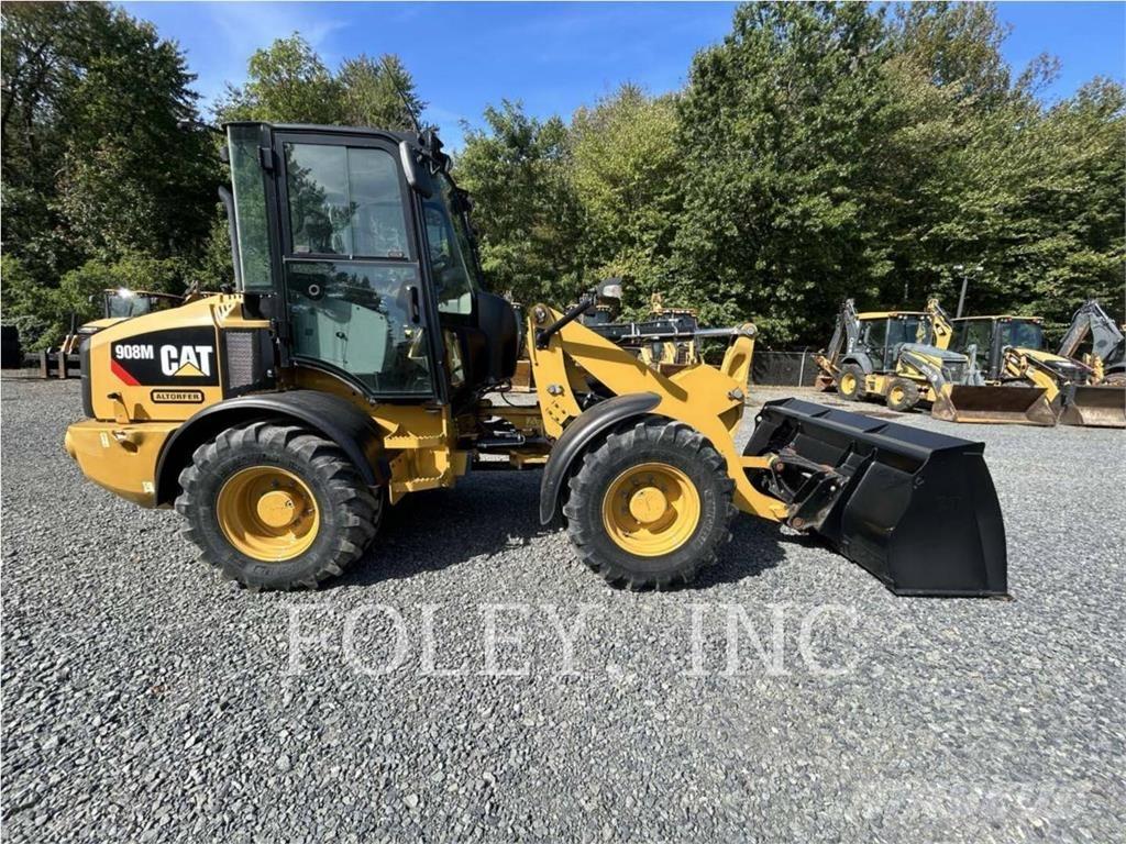 CAT 908M Pale gommate