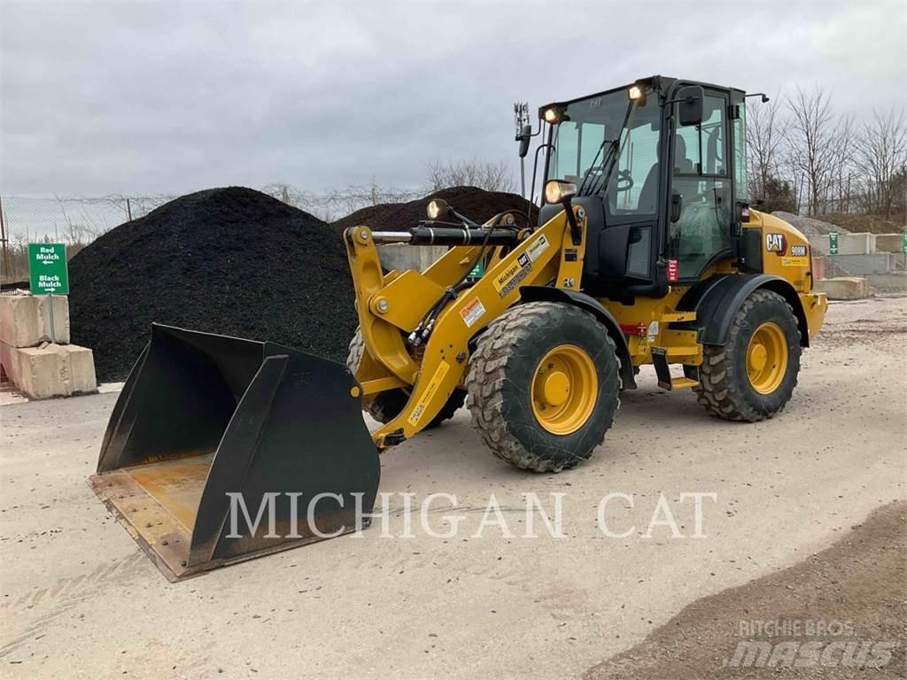 CAT 908M ARW Pale gommate