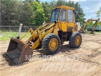 CAT 910 Pale gommate