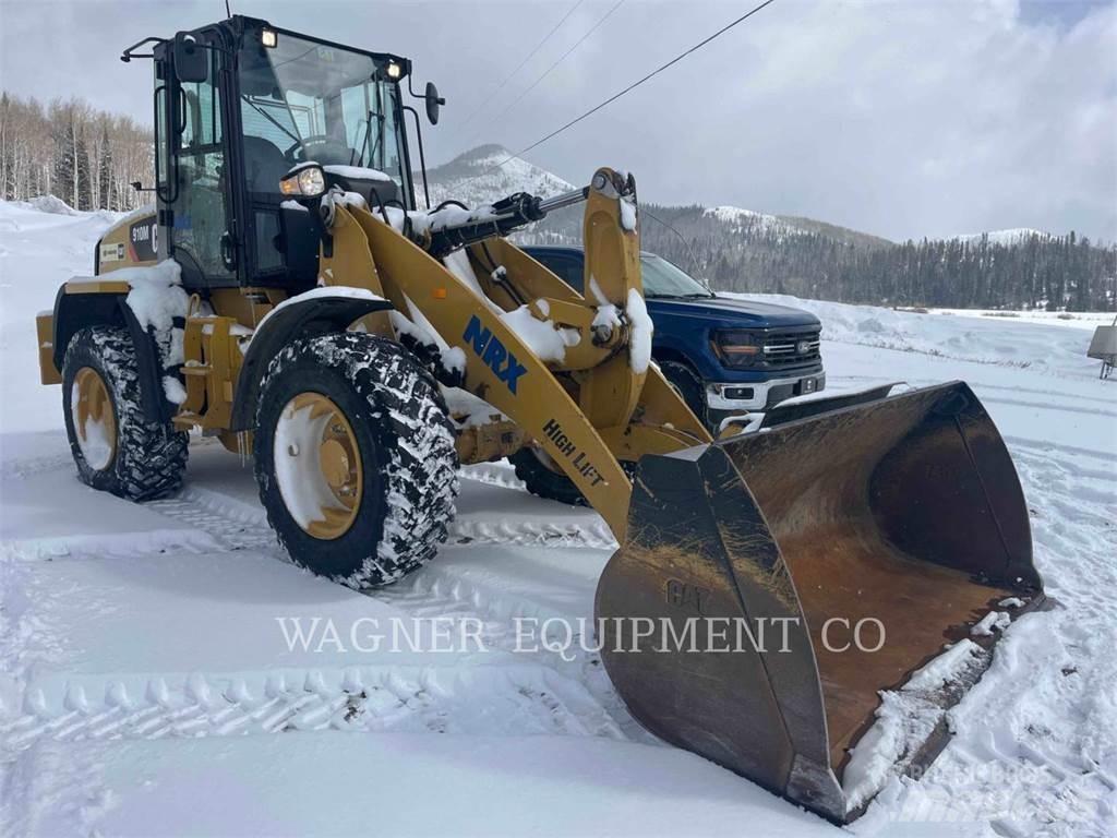 CAT 910M HL Pale gommate