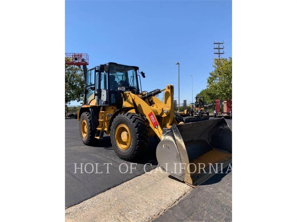 CAT 914 Pale gommate