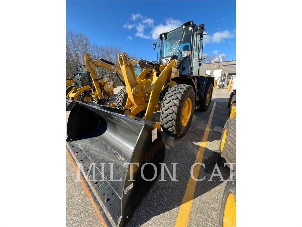 CAT 914 Pale gommate