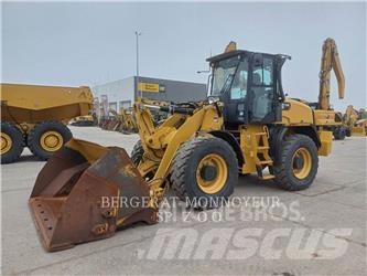 CAT 914K Pale gommate
