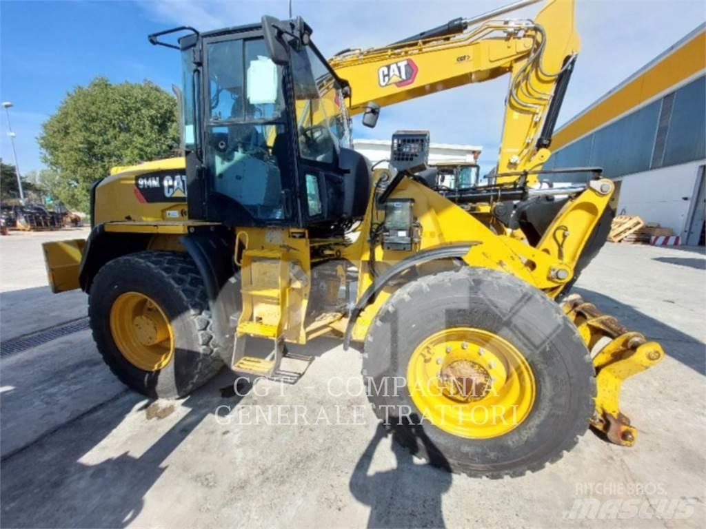 CAT 914M Pale gommate