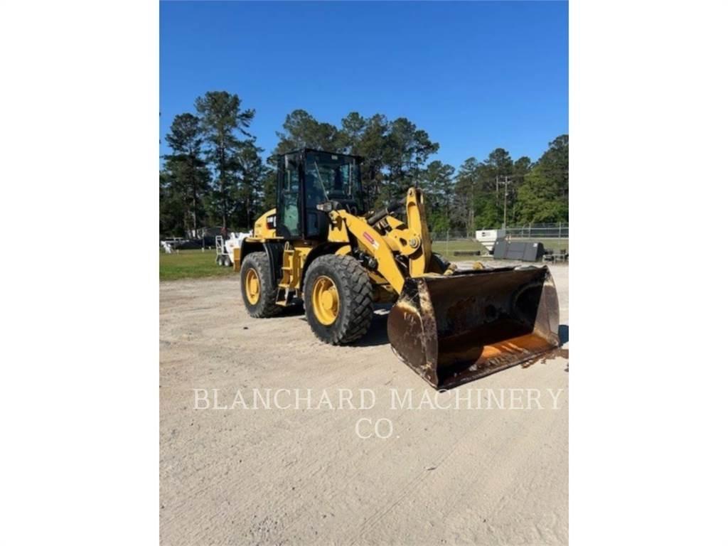CAT 914M Pale gommate