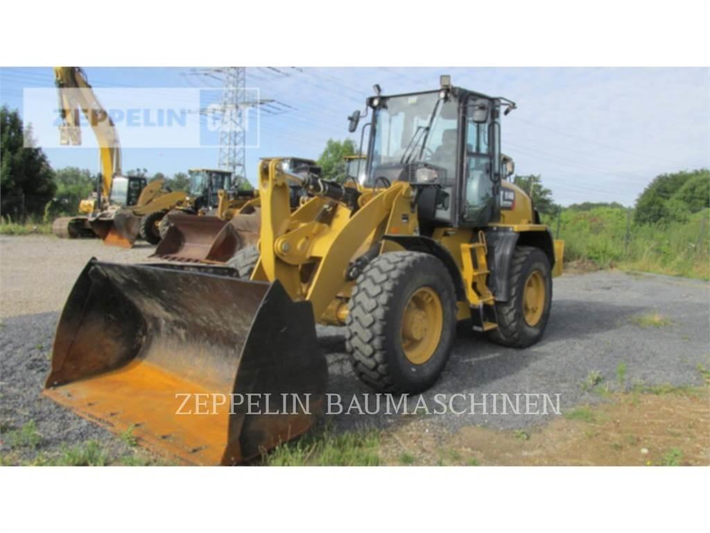 CAT 914M Pale gommate