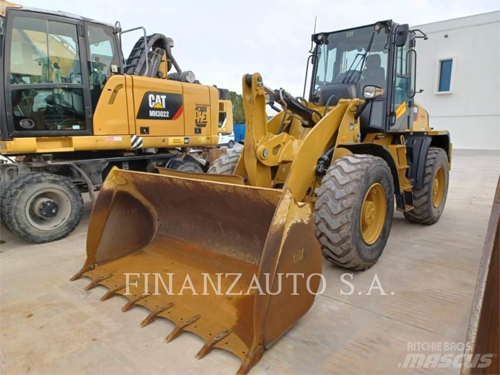 CAT 918M Pale gommate