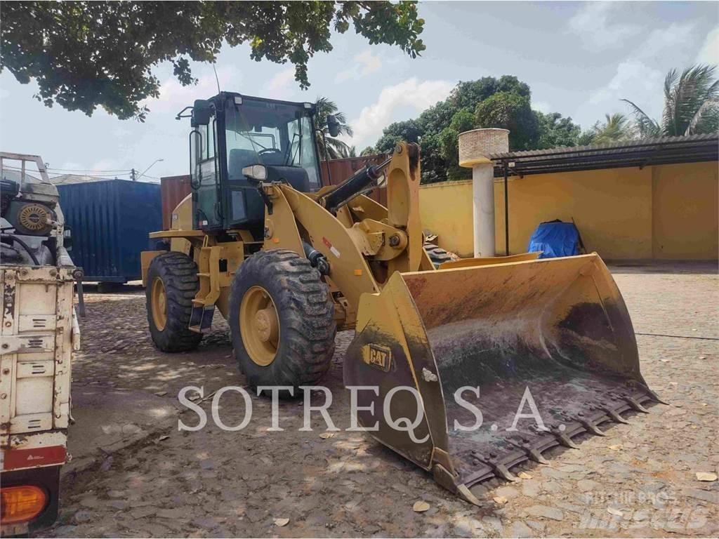 CAT 920 Pale gommate