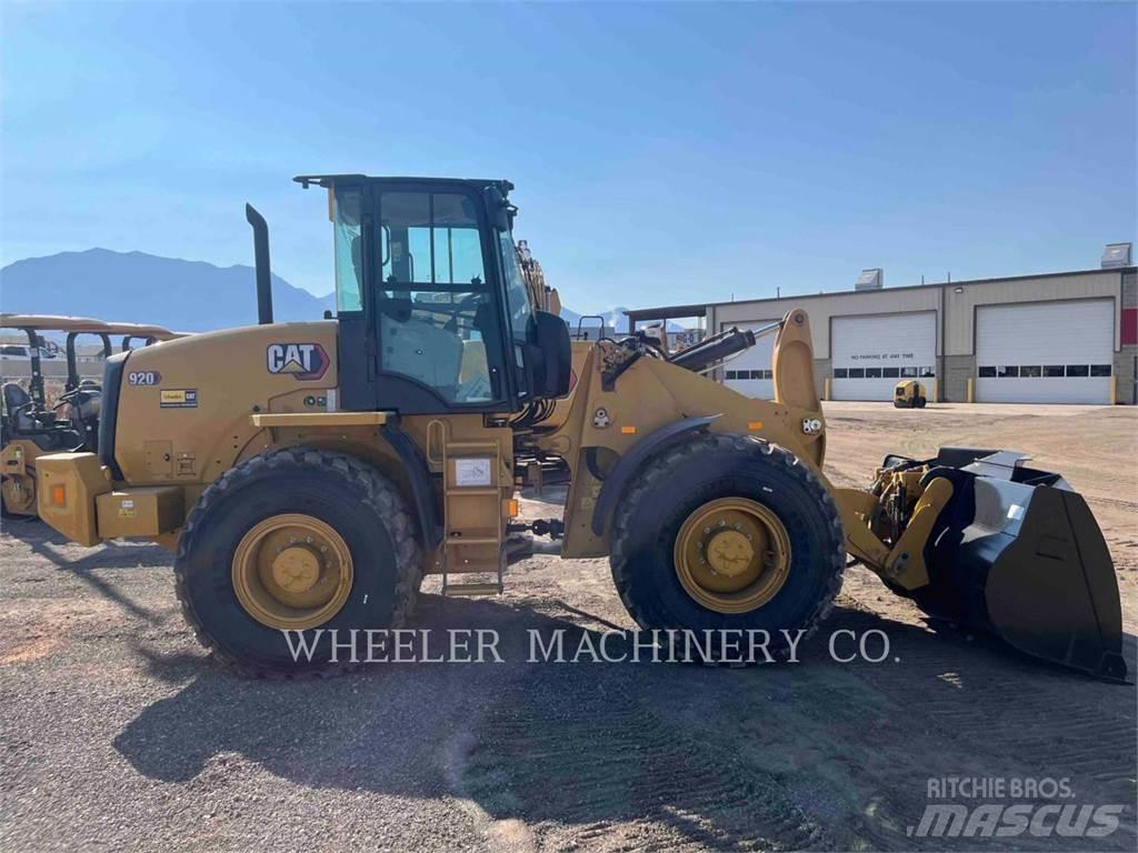 CAT 920 Pale gommate