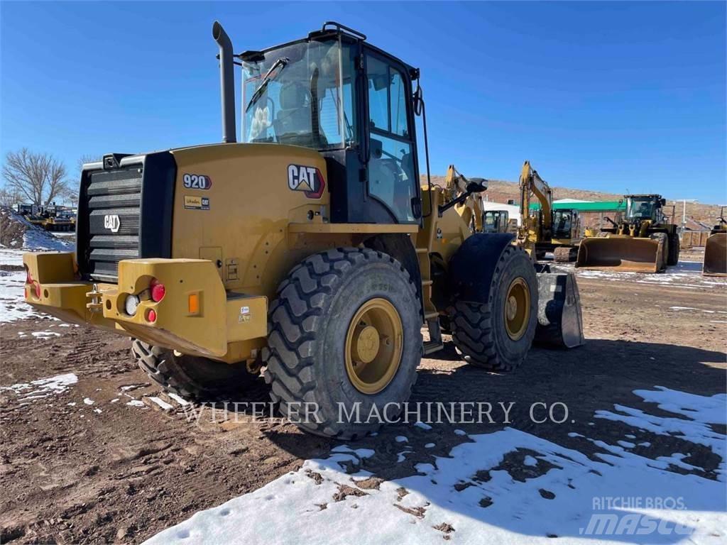 CAT 920 Pale gommate