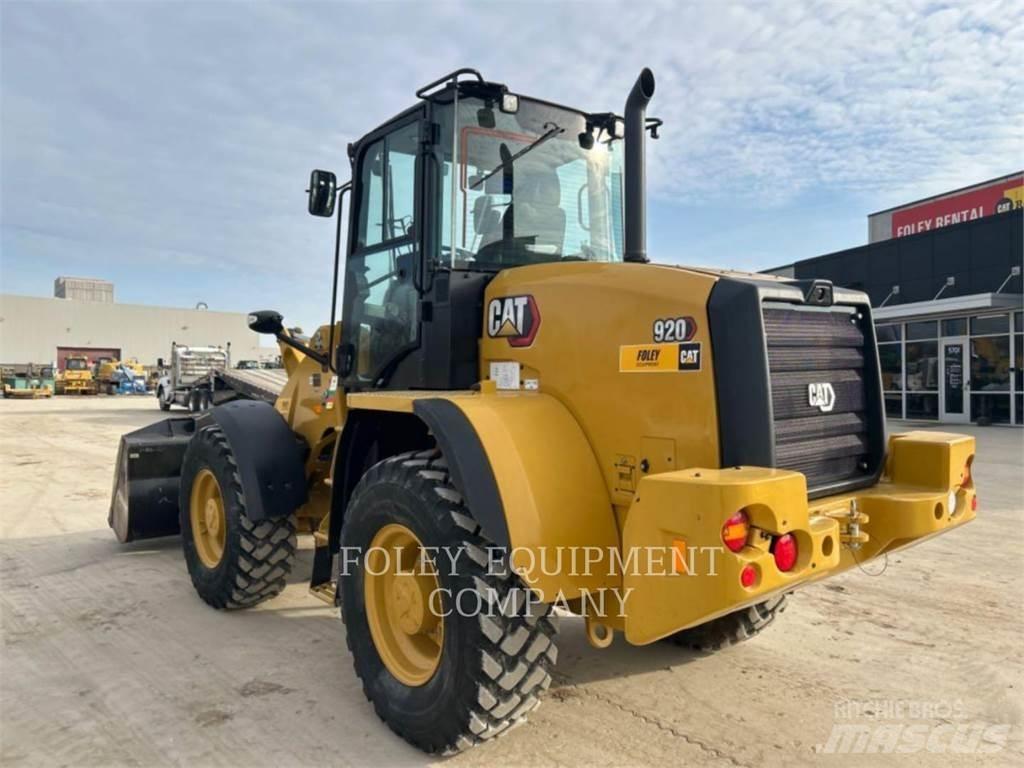 CAT 920-14 Pale gommate