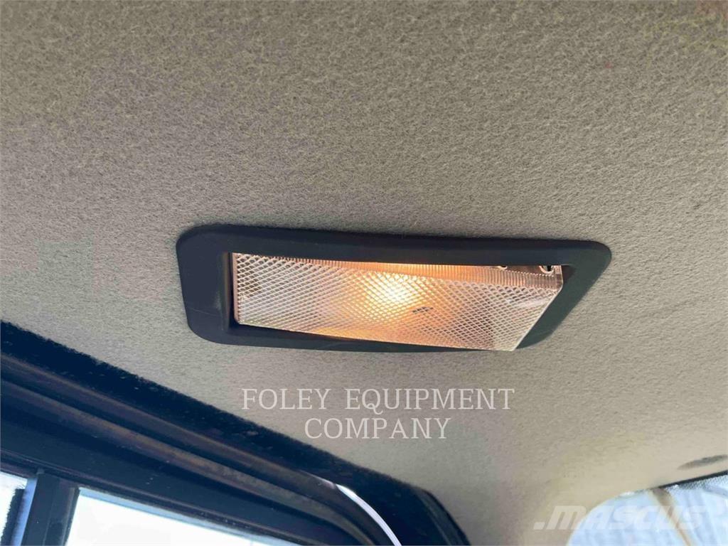 CAT 920-14 Pale gommate