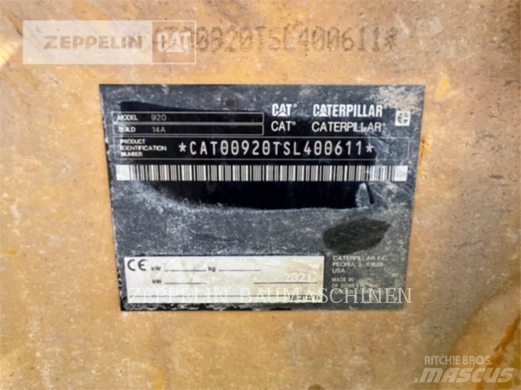 CAT 920-14A Pale gommate
