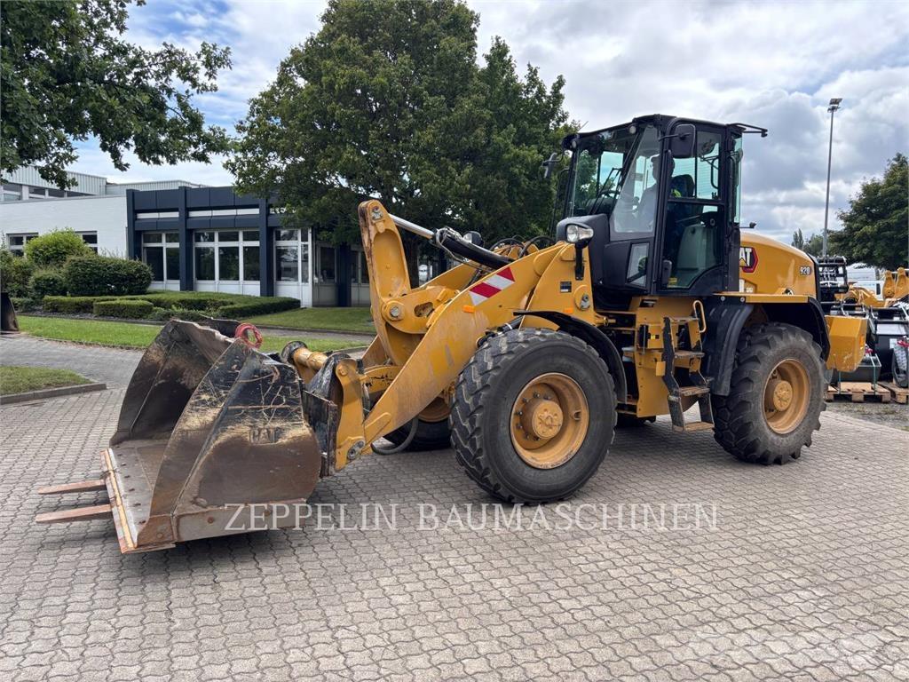 CAT 920-14A Pale gommate