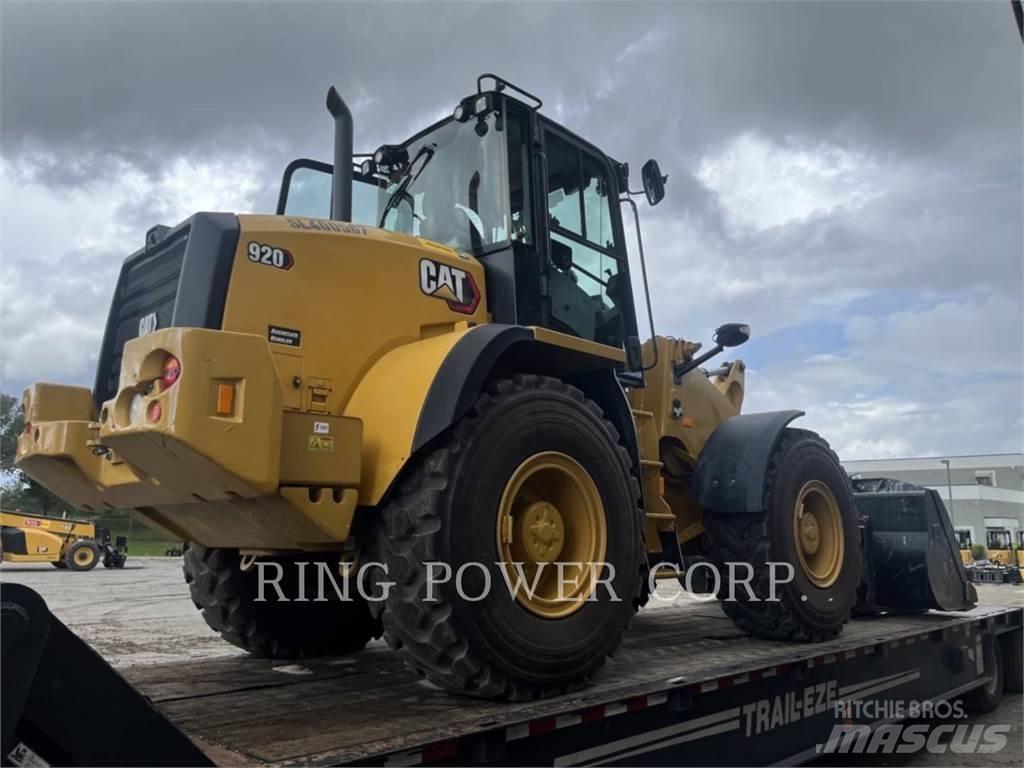 CAT 920FQC Pale gommate