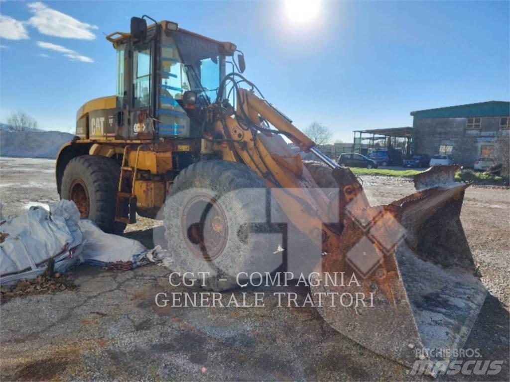 CAT 924G Pale gommate