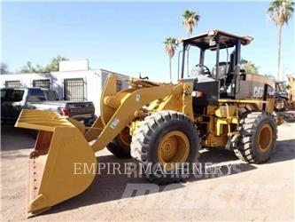CAT 924G Pale gommate
