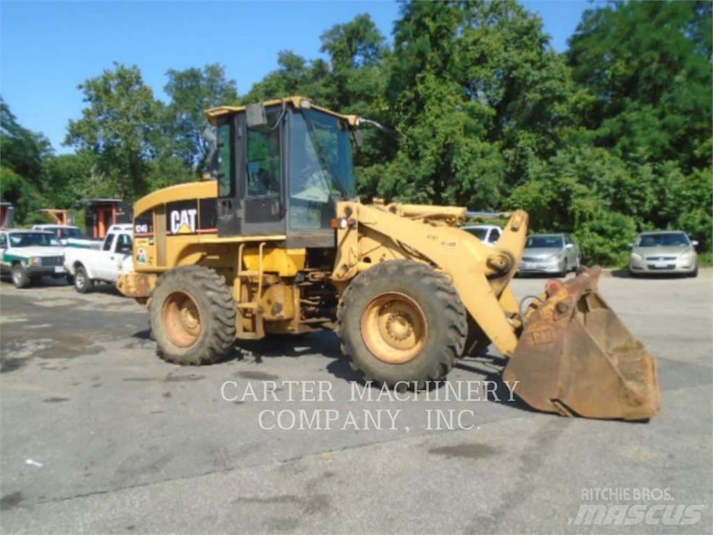 CAT 924GZ Pale gommate