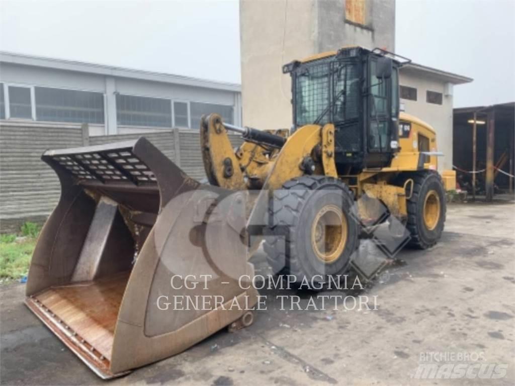 CAT 924K Pale gommate
