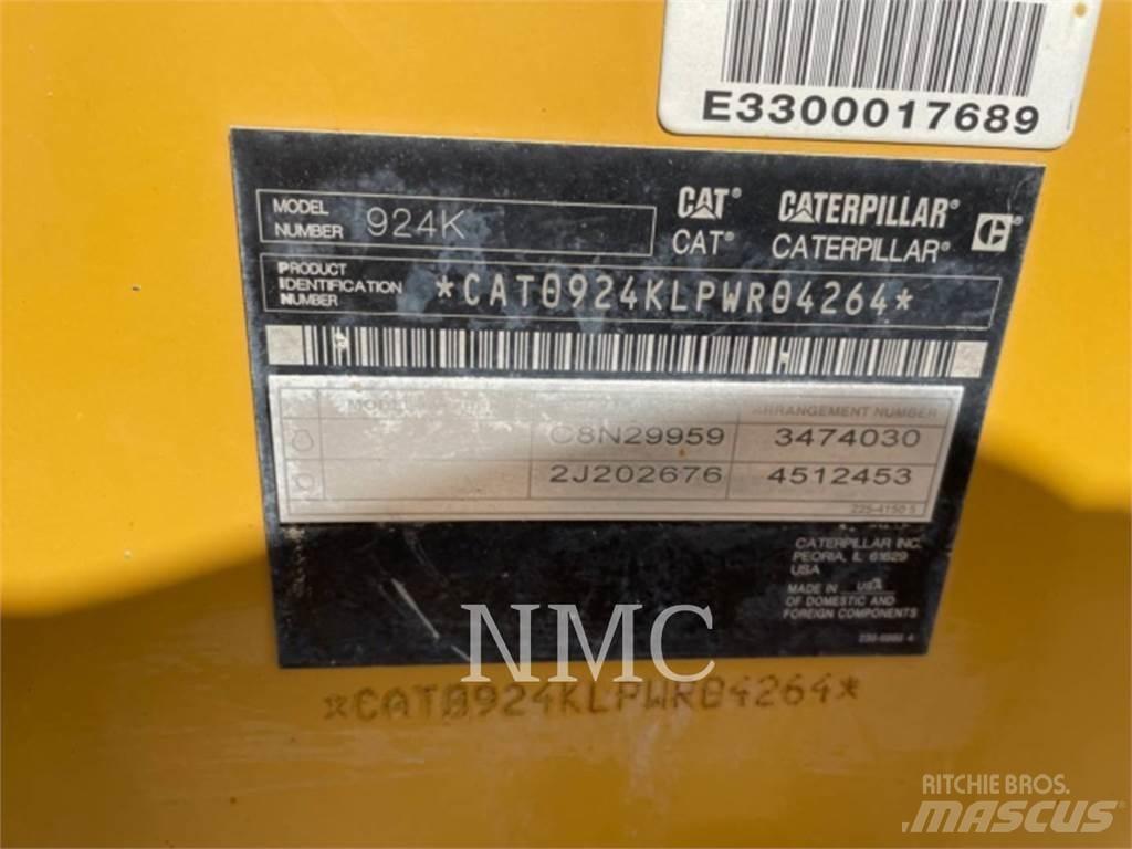 CAT 924K Pale gommate