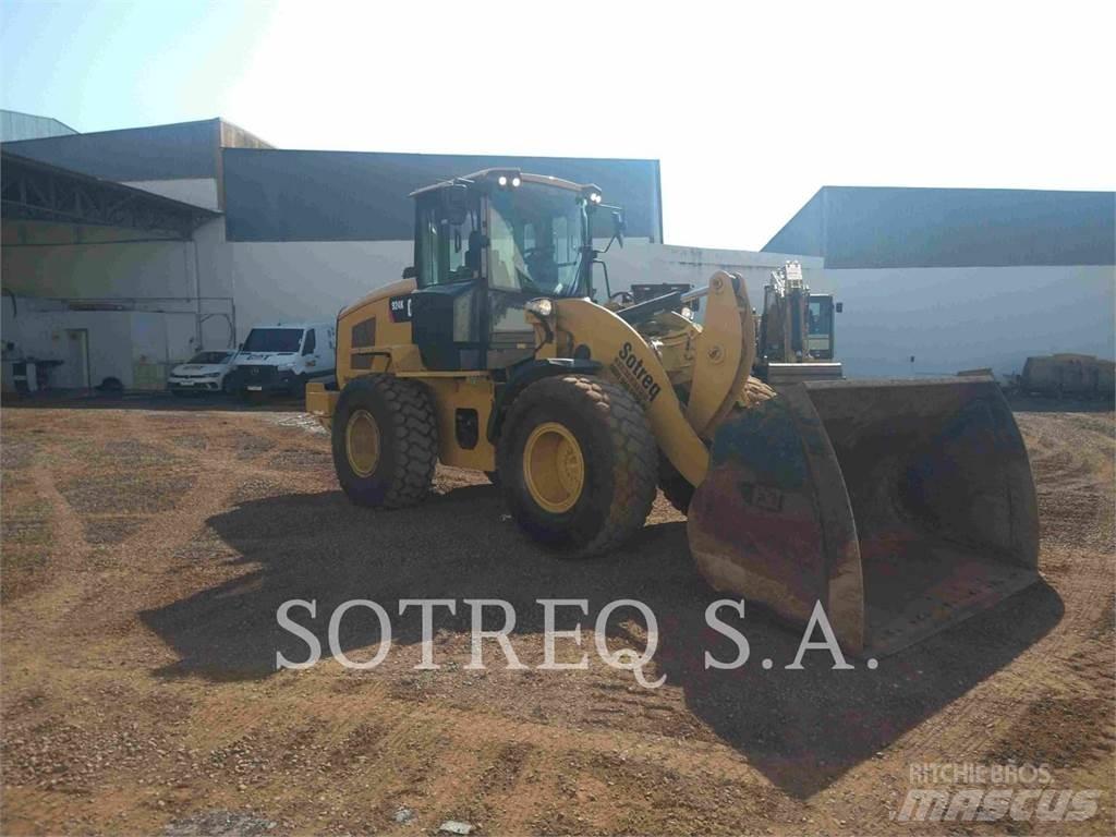 CAT 924K Pale gommate