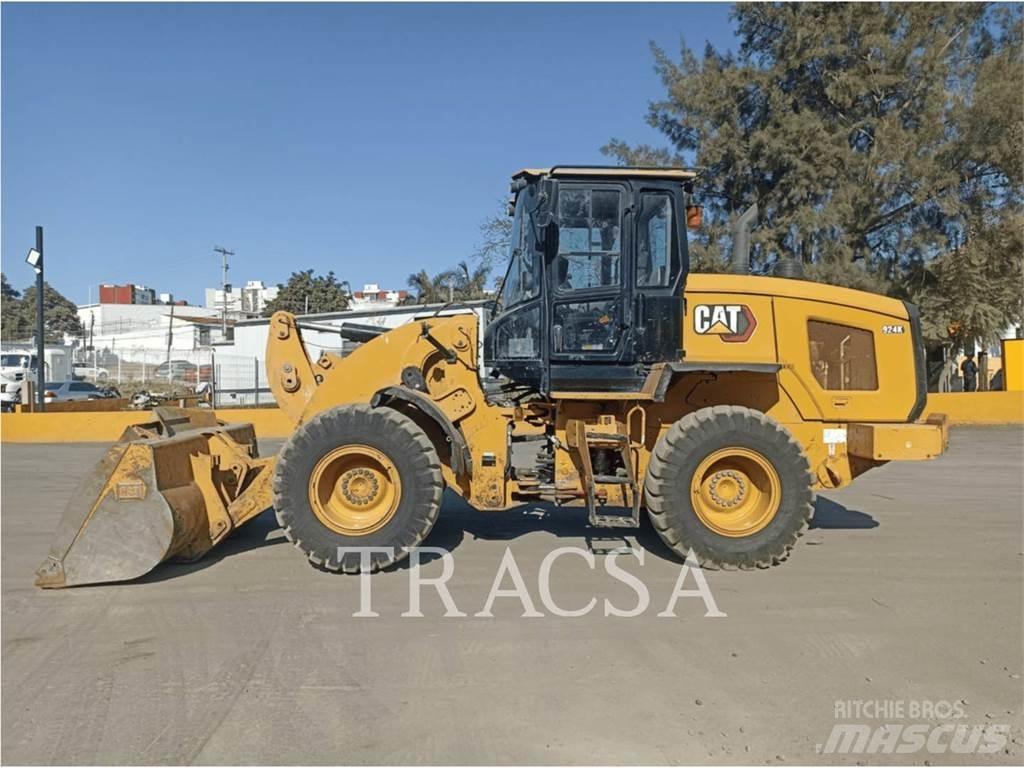 CAT 924K Pale gommate