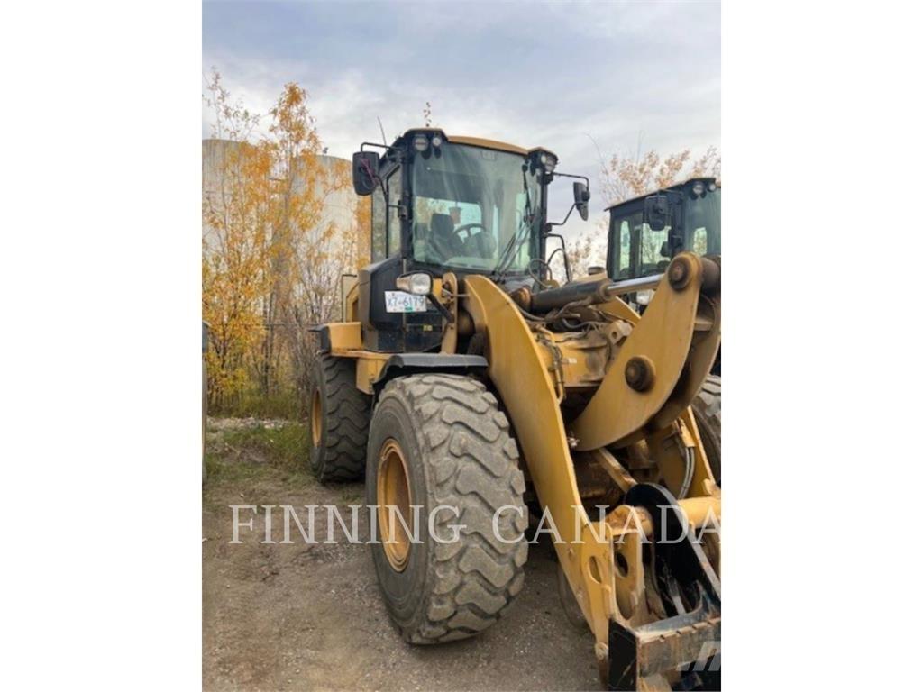 CAT 924K Pale gommate