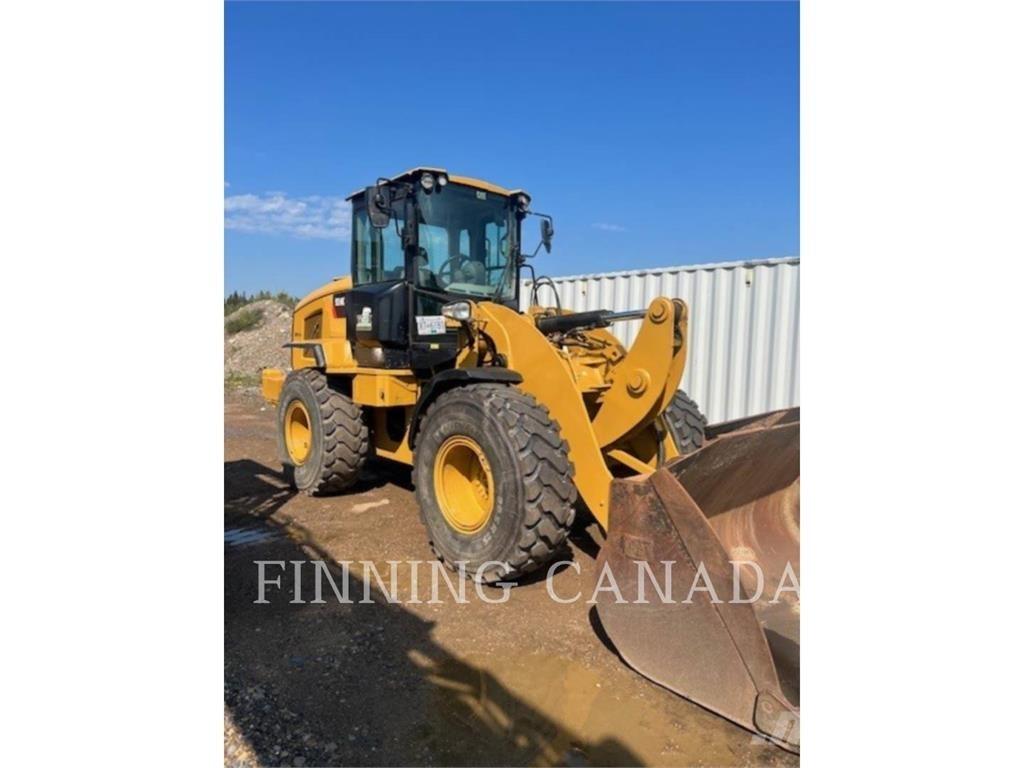 CAT 924K Pale gommate