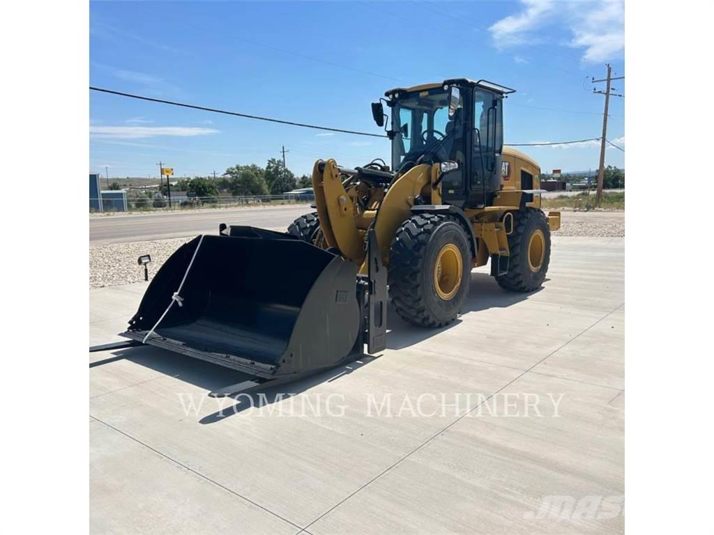 CAT 926 Pale gommate