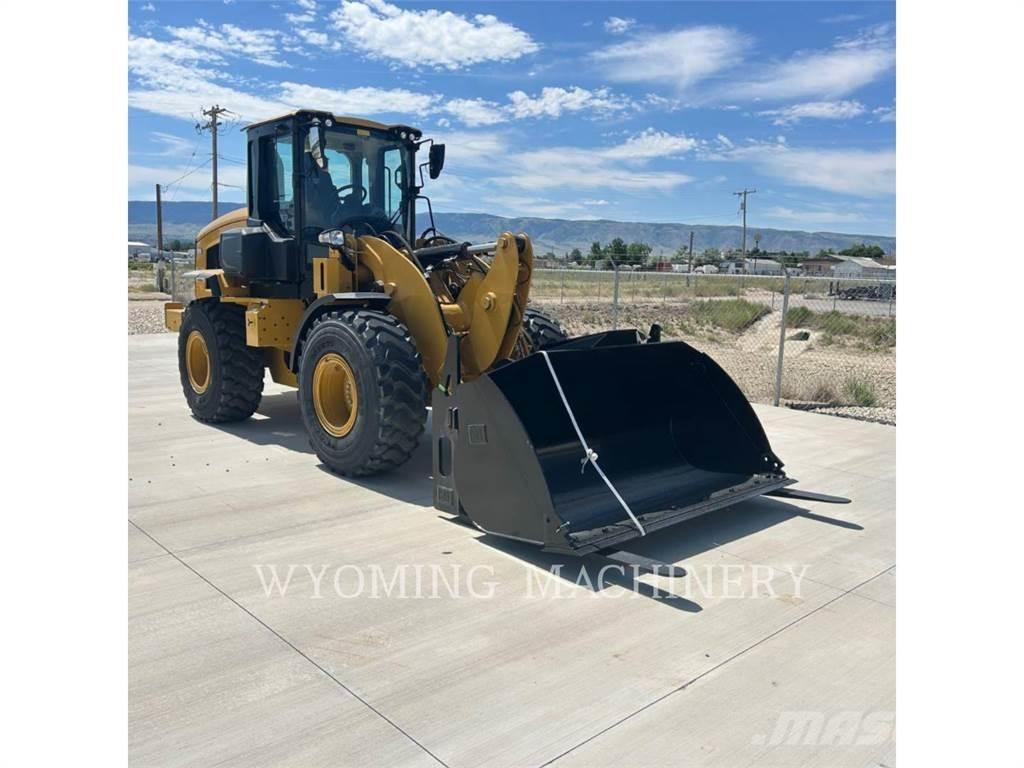 CAT 926 Pale gommate