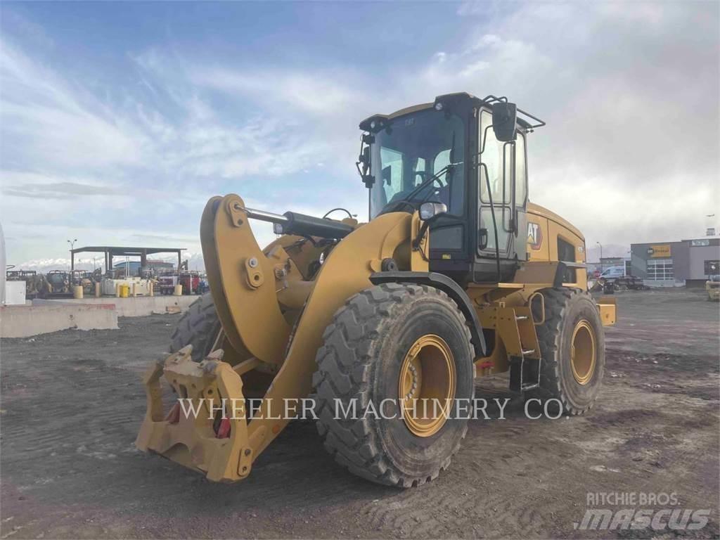CAT 926 QC Pale gommate