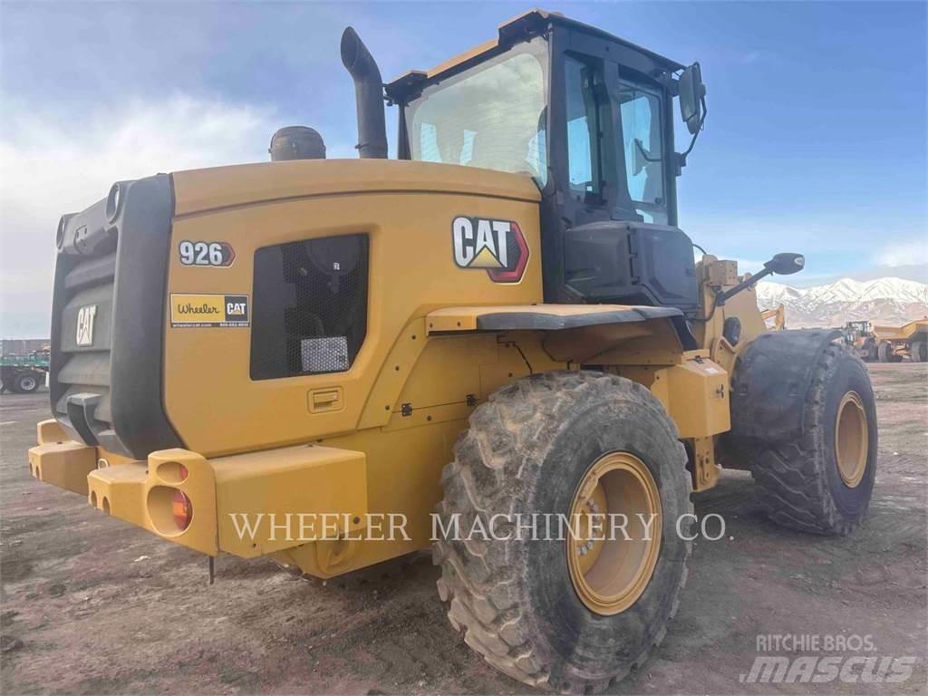 CAT 926 QC Pale gommate