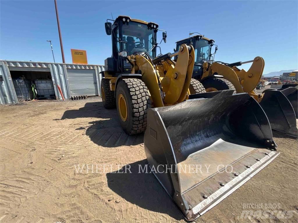 CAT 926 QC 3V Pale gommate