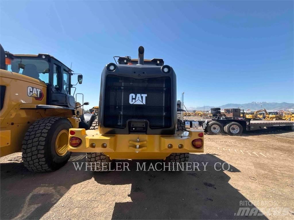 CAT 926 QC 3V Pale gommate