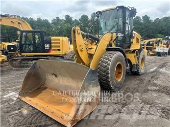 CAT 926M Pale gommate