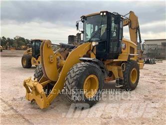 CAT 926M Pale gommate