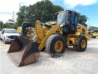 CAT 926M Pale gommate