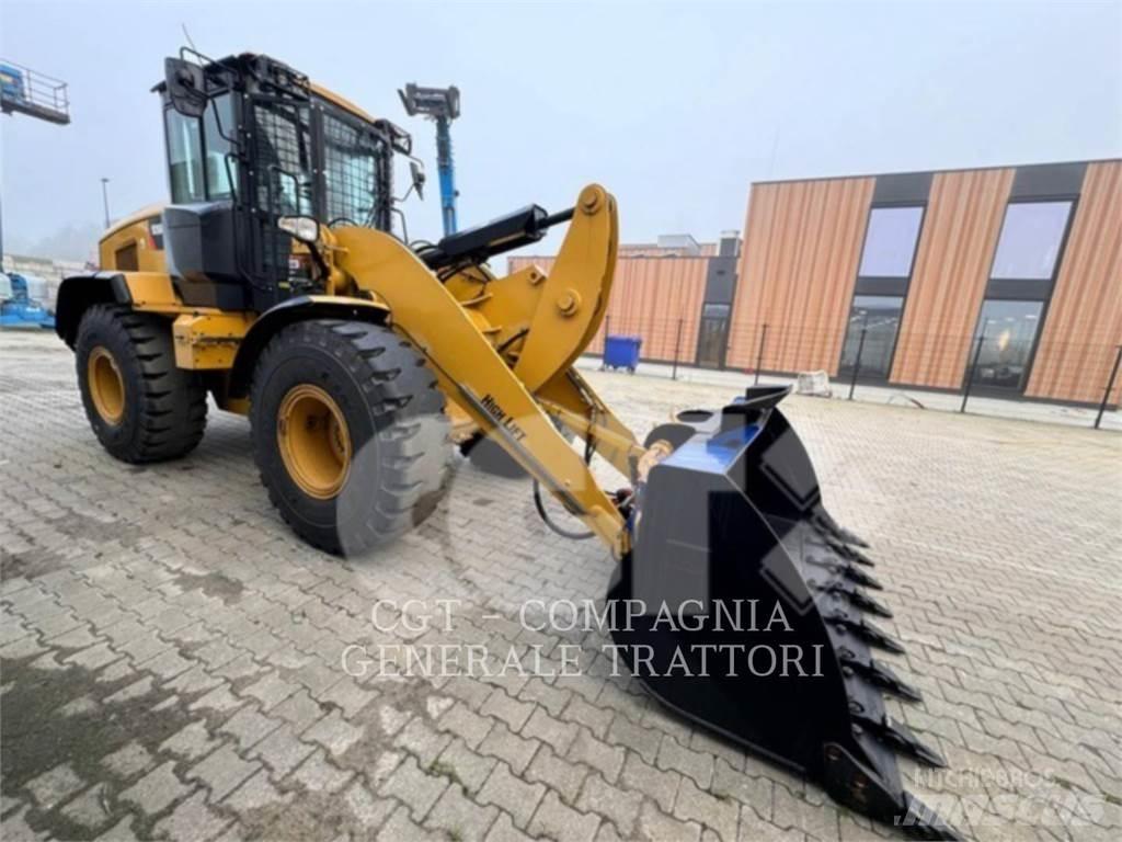 CAT 926M Pale gommate