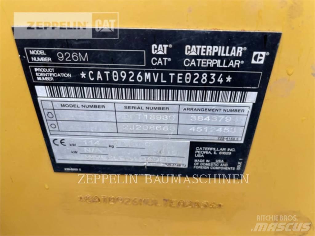 CAT 926M Pale gommate