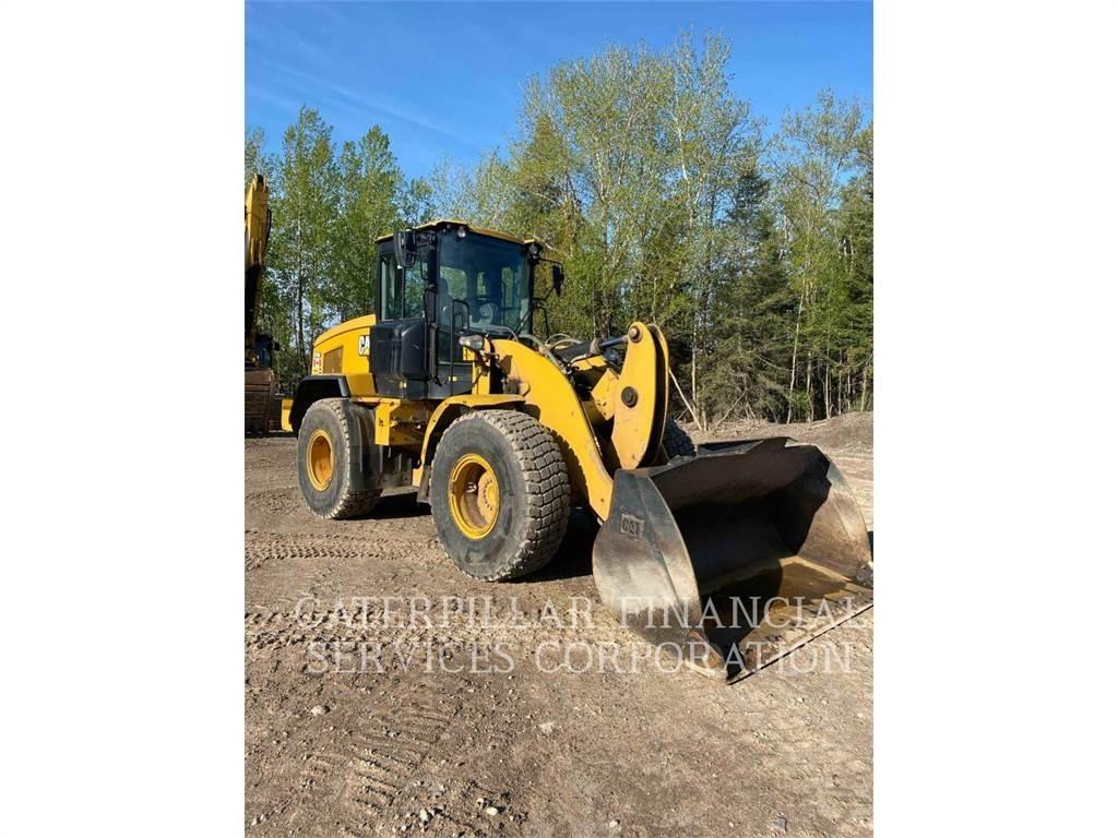 CAT 926M Pale gommate