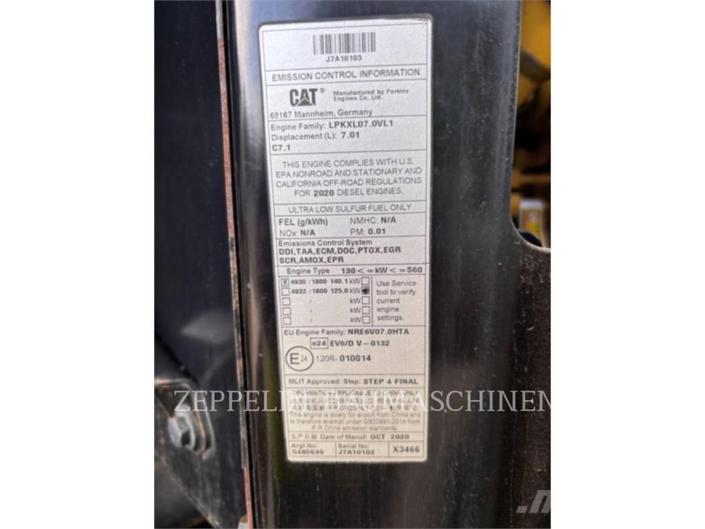 CAT 926M Pale gommate