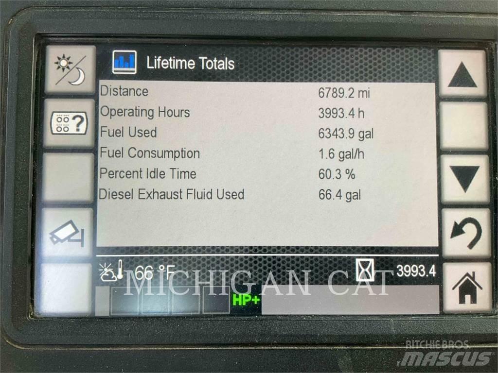 CAT 926M 3RQ Pale gommate