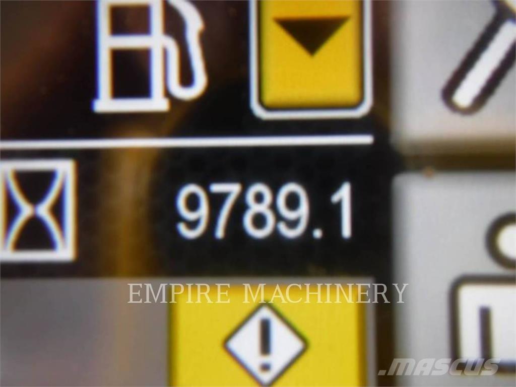 CAT 926M FC Pale gommate