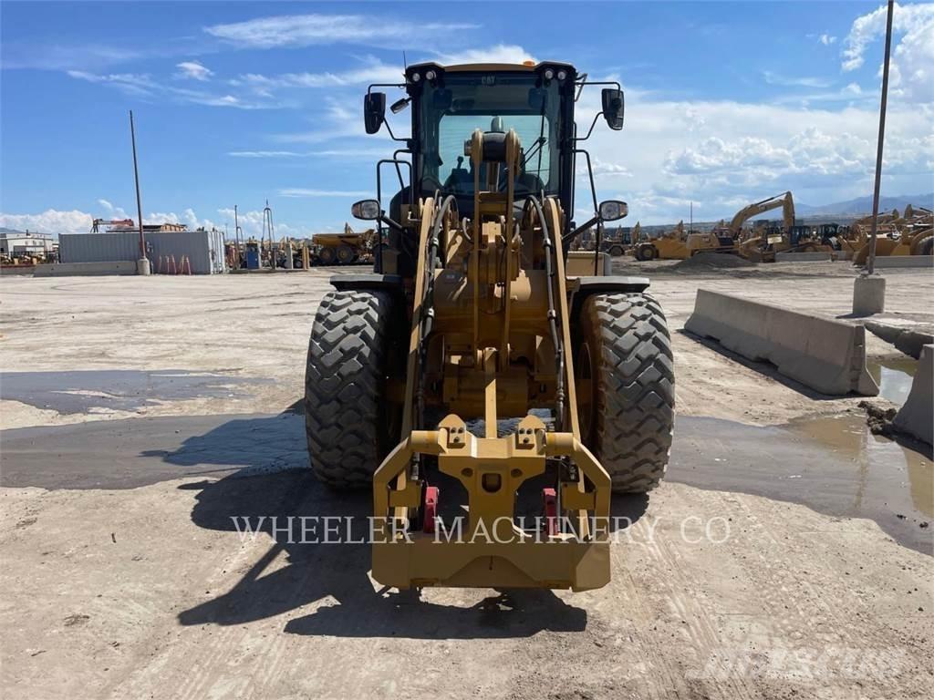 CAT 926M HL QC Pale gommate