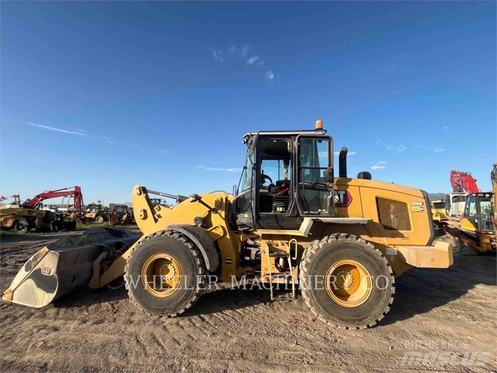 CAT 926M HL QC Pale gommate